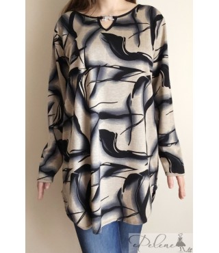 Nauja didesnio dydžio raštuota palaidinė